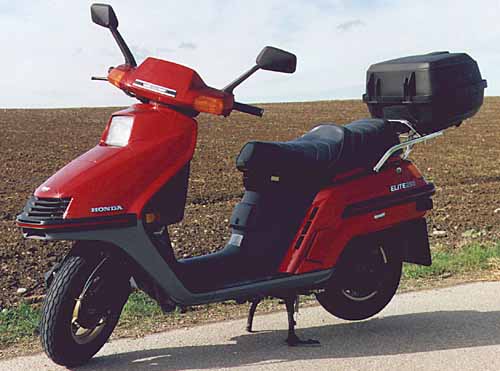 Honda Elite 250; 16 PS; 1 Zyl. Viertakt